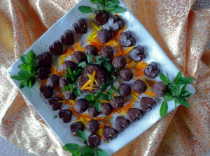 ChocolateBliss-Raw Medicinal Chocolate-Vegan-Macaroons
